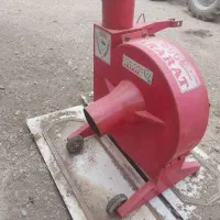 مکنده کاه پشت تراکتوری