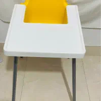 صندلی کودک مناسب برای بازی و میز غذای کودک