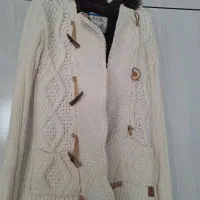 تعدادی لباس زمستانی تمیز|لباس|مشهد, کوشش|دیوار