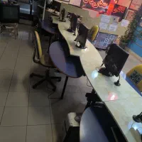 میز ۶نفره با صندلی برای کافی نت یا دفاتر هواپیمایی