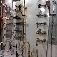 تولید و عرضه . شیرالات