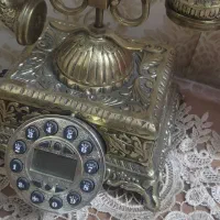 تلفن برنز،شکولات خوری،جاقاشقی