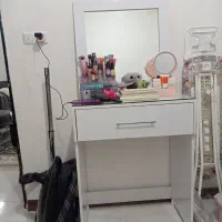 میزآرایش نوکشودار معاوضه باگیرنده نو فولچدی خارجی|جاکفشی، کمد، دراور|مشهد, امیریه|دیوار
