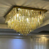 یک عدد لوستر مدرن LED کاملا سالم