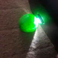 سنگ سبز نور رد میکنه معاوضه با انگشتر نقره