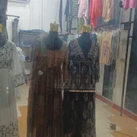 واگذاری مغازه لباس زنانه باهمه اجناس دکور و اسپیلت
