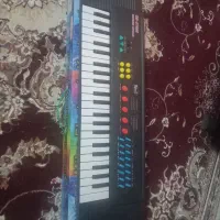 پیانو اسباب بازی|اسباببازی|هشتگرد, فاز ۳ مهستان|دیوار