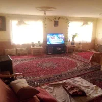 ۱۴۰متر دلباز و غرق نورقابلیت تفکیک به دو واحد مجزا