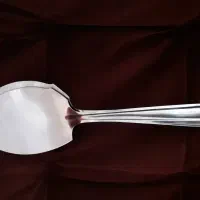 تعدادی ظروف آشپزخانه