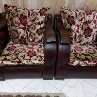مبل ۷نفره راحتی|مبلمان خانگی و میز عسلی|شاهین‌شهر, عطار|دیوار