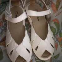 کفش و چکمه دخترونه|کفش و لباس بچه|کاشان, درب اصفهان|دیوار