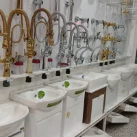 لوله کشی.آب وگاز. نصب و تعمیر ملزومات آشپزخانه و .