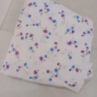 چادر نماز سفید گلدار