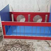 تخت کودک.قیمت۳۵۰هزار|تخت و صندلی بچه|بروجن, |دیوار