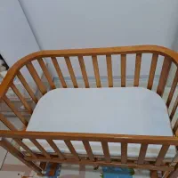 تخت نوزاد گهواره ای کنار مادر|تخت و صندلی بچه|تهران, جوادیه|دیوار