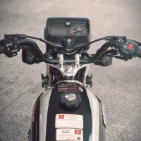 ۱۲۵ پیشرو|موتورسیکلت|شاهین‌شهر, خبرنگار|دیوار