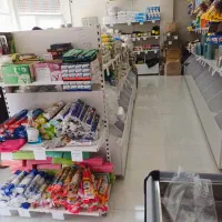 قفسه فروشگاهی تمام سفید