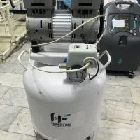 پمپ باد ۵۰ لیتری دندان‌پزشکی