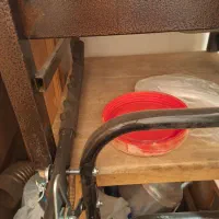 چهار پایه ۴پایه چوبی|صندلی و نیمکت|اصفهان, عباسآباد|دیوار