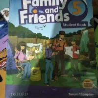 کتاب فمیلی فرندز 5 به همراه استوری ها