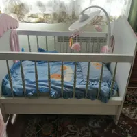تخت کودک|تخت و صندلی بچه|تهران, استخر|دیوار