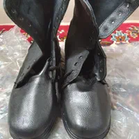 پوتین سایز۴۴