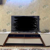 میز تلویزیون در حد نو