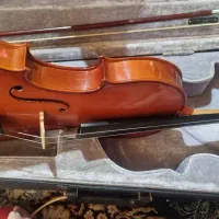 ویالن|ویولن|برخوار, |دیوار