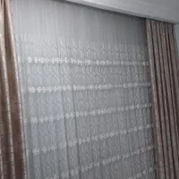 پرده سفید با ۲ عدد والان کرمی