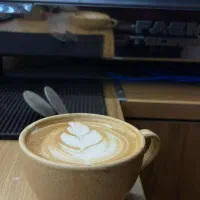 اجاره کافه و دکور از شما کل وسایل تکمیل کافه از من