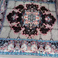 قالیچه ۱.۵ در ۱.۵ و دو پادری