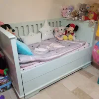 سرویس تخت خواب و کمد و دراور و کلبه