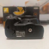 بدنه دوربین نیکون D3300 تمیز و سالم|دوربین عکاسی و فیلم‌برداری|تهران, سعادت‌آباد|دیوار