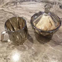 لیوان شامپاینی وقندون 1500 وسرویس چینی 12نفره 2300