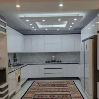 کابینت هایگلاس براق/سفید روشن/شهر کابینت آماده20ES