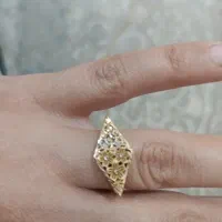 انگشتر زیبا