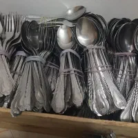 قاشق وچنگال تعداد بالا.|ظروف سرو و پذیرایی|مشهد, پروین اعتصامی|دیوار