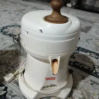 چرخ گوشت آبمیوه گیری و مخلوط کن و آسیاب|آبمیوهگیر و آبمرکباتگیر|برخوار, |دیوار