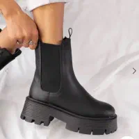 نیم بوت زنانه در حد نو