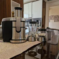 آبمیوه گیری دلمونتی