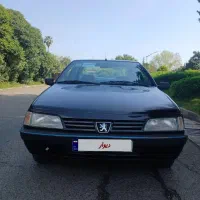 ماشین 405. بدون ضربه و پوسیدگی کولر روشن.