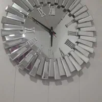 ساعت ایینه ای