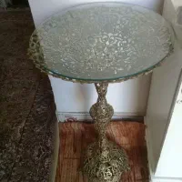 میزکنارسالنی برنز