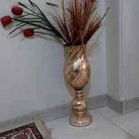 گلدان پایه دار|صنایع دستی و سایر لوازم تزئینی|اصفهان, شهرک کاوه|دیوار