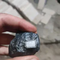 سنگ های قیمتی و شهاب سنگ