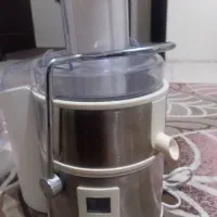 اب میوه گیری|آبمیوه‌گیر و آب‌مرکبات‌گیر|پرند, فاز ۶|دیوار