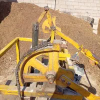 یک دستگاه بلوک زن درحدنو تازه تنظیم شده|ماشینآلات صنعتی|چهاربرج, |دیوار