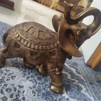 مجسمه فیل و اسب