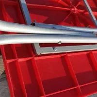 میز ناهارخوری پایه آهنی ساندویچی و صندلی پلاستیکی|میز و صندلی غذاخوری|کهریزک, |دیوار