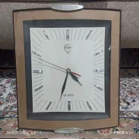 ساعت دیواری